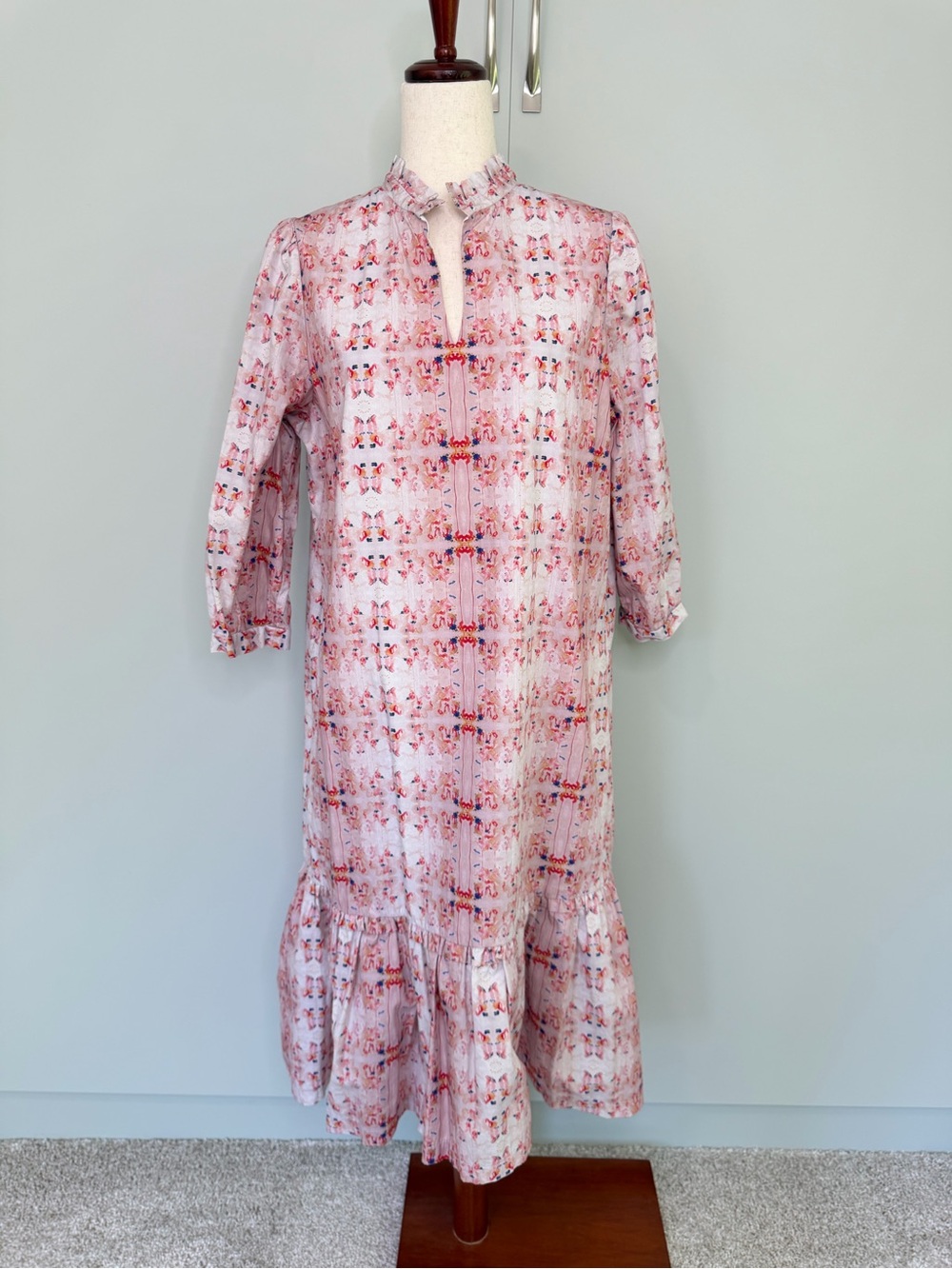BROOKE WRIGHT DESIGNS 3/4 Sleeve Kaftan Midi Dress in Ink Blot Peach Print